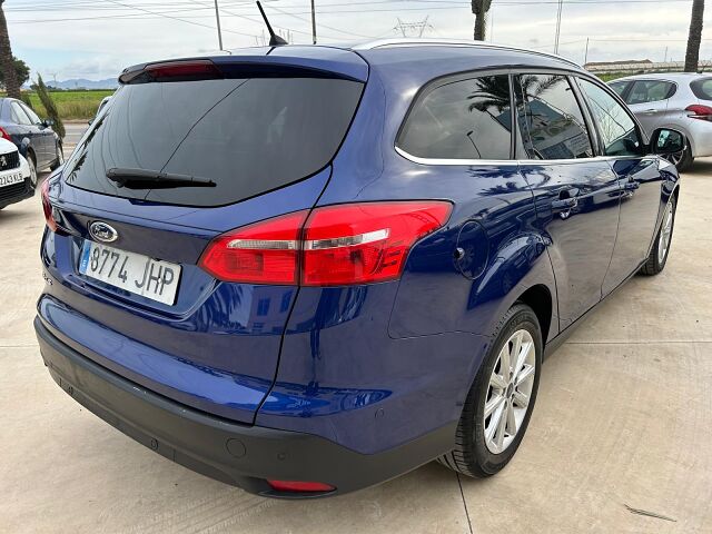 FORD FOCUS TITANIUM ESTATE 1.5 TDCI AUTO SPANISH LHD IN SPAIN 93000 MILES 2015